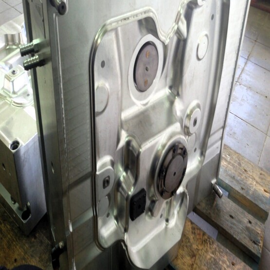 MOTLLES MOSTRES AUTOMOCIÓ BUFAT