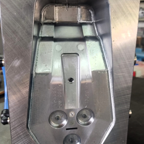 MOTLLES MOSTRES AUTOMOCIÓ INJECCIÓ