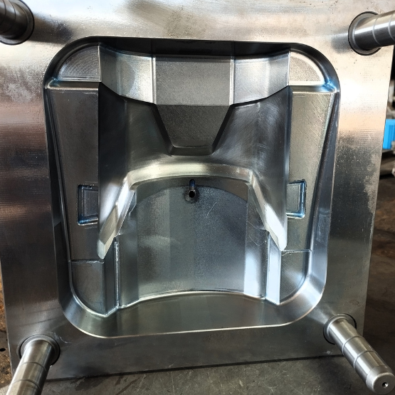 MOTLLES MOSTRES AUTOMOCIÓ INJECCIÓ